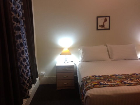 Clifton Motel & Grittleton Lodge - Taree Accommodation 37