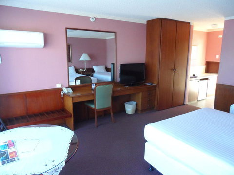 Clifton Motel & Grittleton Lodge - Taree Accommodation 17