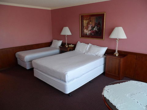 Clifton Motel & Grittleton Lodge - Taree Accommodation 16