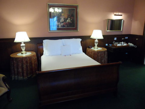 Clifton Motel & Grittleton Lodge - Taree Accommodation 30