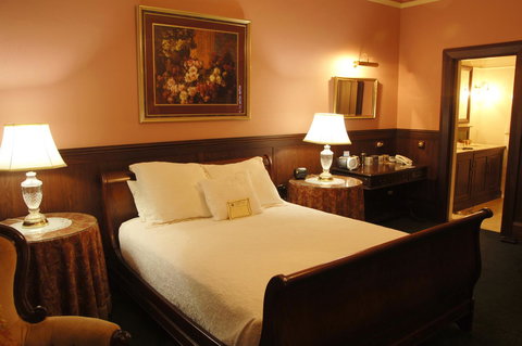 Clifton Motel & Grittleton Lodge - Taree Accommodation 13