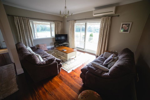 Park Farm Retreat - Taree Accommodation 7