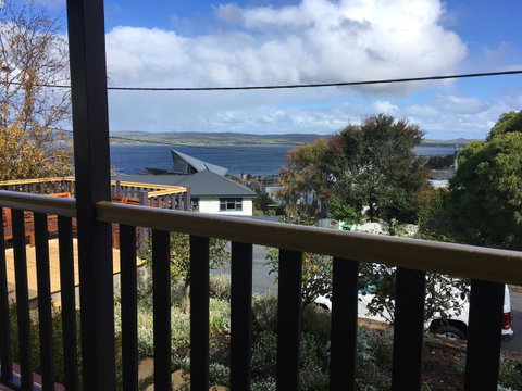 Rowley House - Taree Accommodation 9