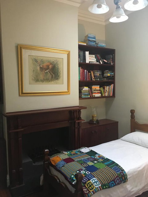 Rowley House - Taree Accommodation 10
