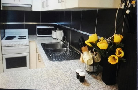 Perth City Retreat - Taree Accommodation 4