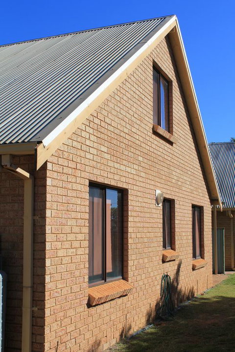 Kestrel Chalets - Taree Accommodation 22