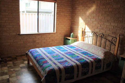 Kestrel Chalets - Taree Accommodation 12
