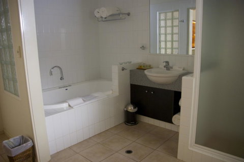 Gecko Lodge Kalbarri - Taree Accommodation 24