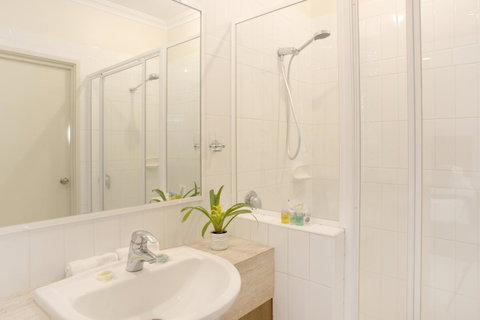 Gecko Lodge Kalbarri - Taree Accommodation 5