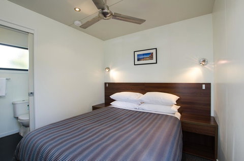 Swansea Beach Chalets - Taree Accommodation 20