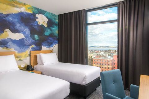 Ibis Styles Hobart - Taree Accommodation 6