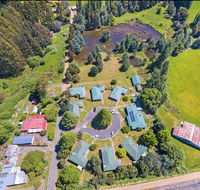Giants Table and Cottages - Taree Accommodation