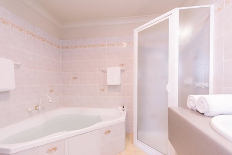 Hadley\'s Orient Hotel - Taree Accommodation 40