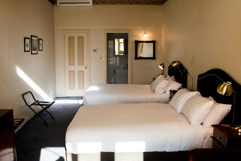 The Macquarie Hobart - Taree Accommodation 23