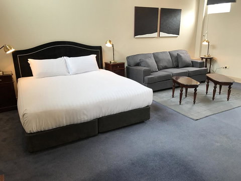 The Macquarie Hobart - Taree Accommodation 6