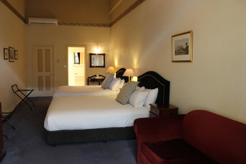 The Macquarie Hobart - Taree Accommodation 34