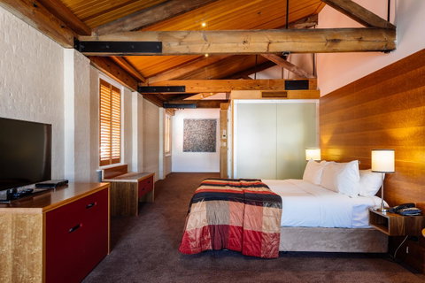 The Henry Jones Art Hotel - Taree Accommodation 25