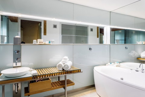 The Henry Jones Art Hotel - Taree Accommodation 41