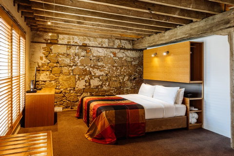 The Henry Jones Art Hotel - Taree Accommodation 16