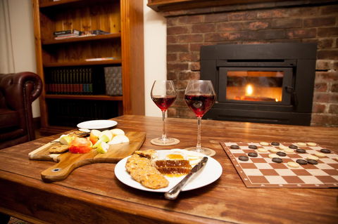 The Pear Cottage - Taree Accommodation 1