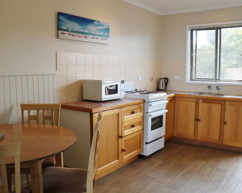 Blue Seas Holiday Villas - Taree Accommodation 32