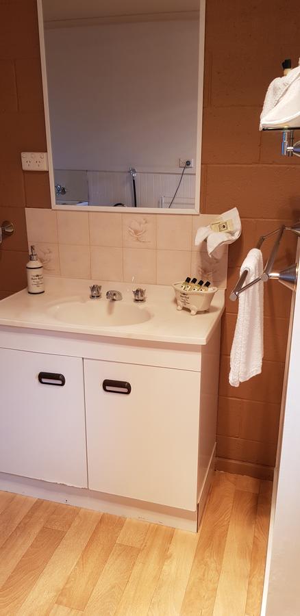 Blue Seas Holiday Villas - Taree Accommodation 24