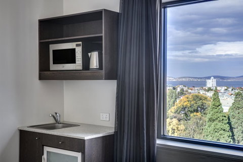 Travelodge Hotel Hobart - Taree Accommodation 3