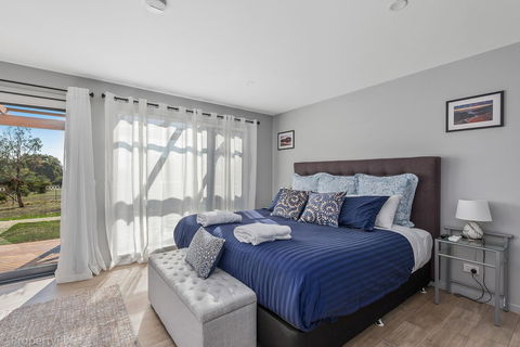Harrison Grove - Taree Accommodation 3