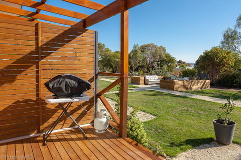 Harrison Grove - Taree Accommodation 14