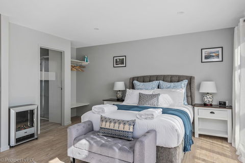 Harrison Grove - Taree Accommodation 1