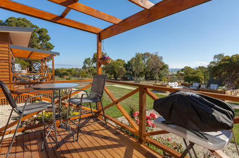 Harrison Grove - Taree Accommodation 17
