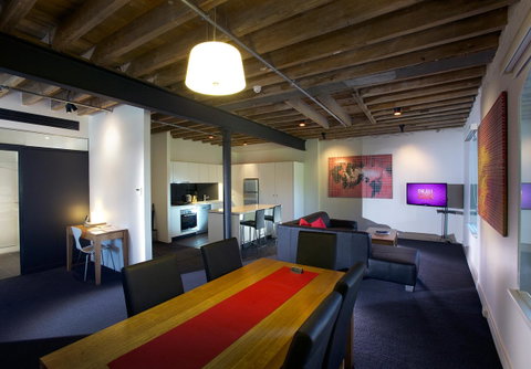 Sullivans Cove Apartments - Taree Accommodation 1
