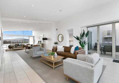 Sullivans Cove Apartments - Taree Accommodation 7