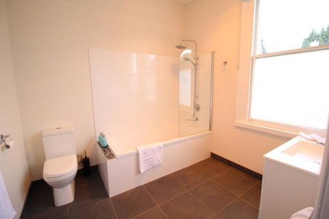 Trinity Hill Apartments - Taree Accommodation 19