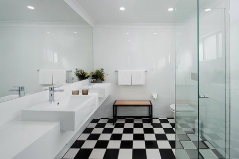Rydges Hobart - Taree Accommodation 13