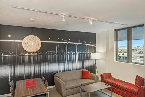 Mantra One Sandy Bay Road - Taree Accommodation 16