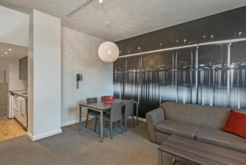 Mantra One Sandy Bay Road - Taree Accommodation 8