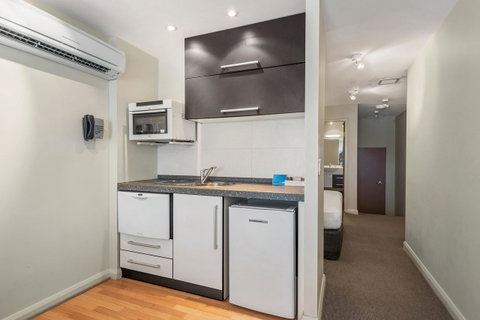 Mantra One Sandy Bay Road - Taree Accommodation 25