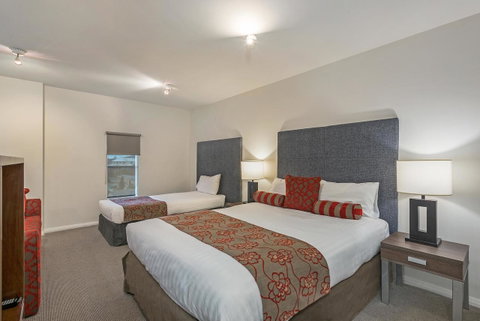 Mantra One Sandy Bay Road - Taree Accommodation 7