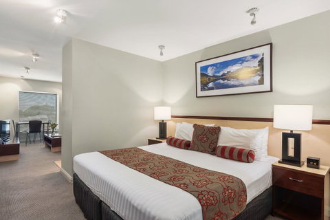 Mantra One Sandy Bay Road - Taree Accommodation 26