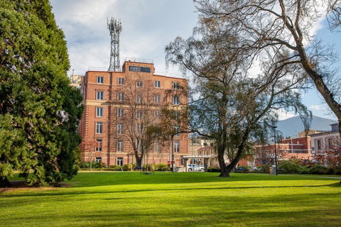 Mantra One Sandy Bay Road - Taree Accommodation 0