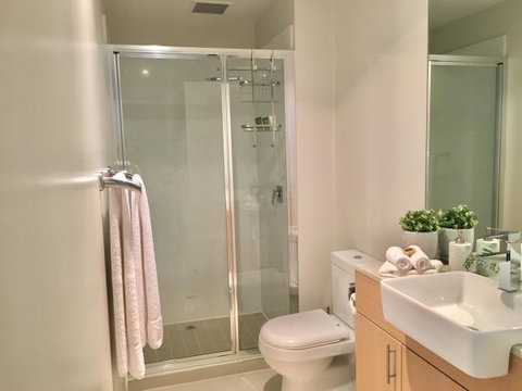 Hobart Inner City Apartment - Taree Accommodation 7