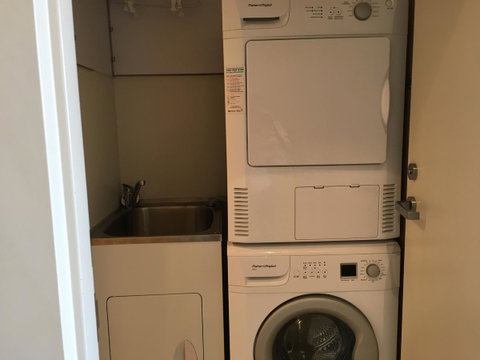 Hobart Inner City Apartment - Taree Accommodation 12