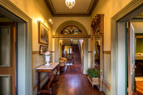 The Corinda Collection - Taree Accommodation 10