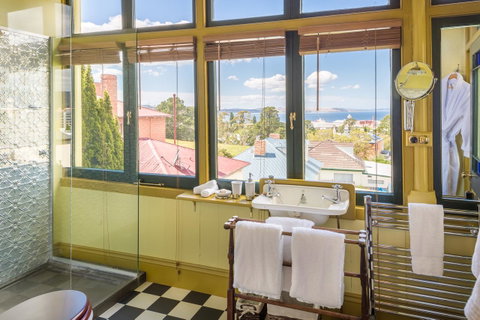 The Corinda Collection - Taree Accommodation 36