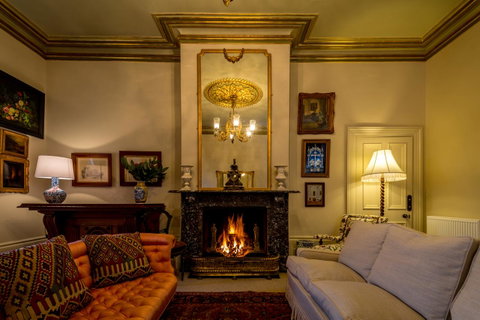 The Corinda Collection - Taree Accommodation 12