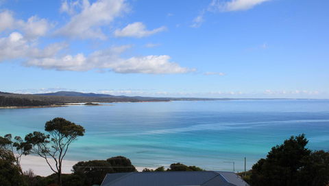 SEA EAGLE COTTAGE Amazing Views Of Bay Of Fires - Taree Accommodation 26