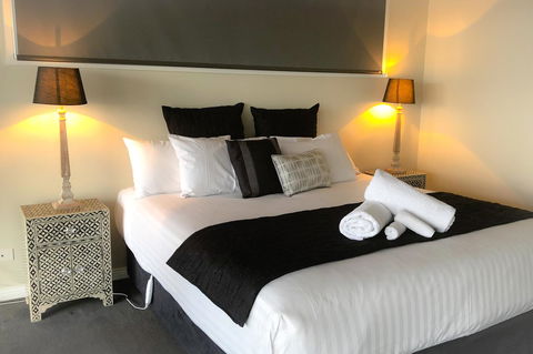 SEA EAGLE COTTAGE Amazing Views Of Bay Of Fires - Taree Accommodation 2