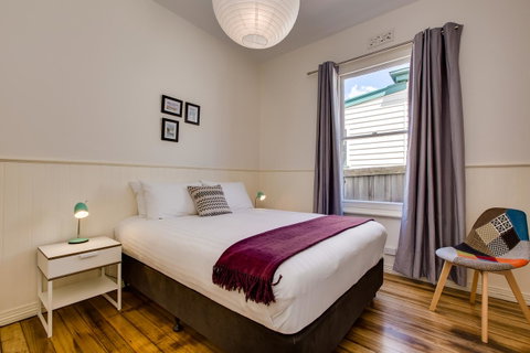 Rosehaven Cottage - Taree Accommodation 6