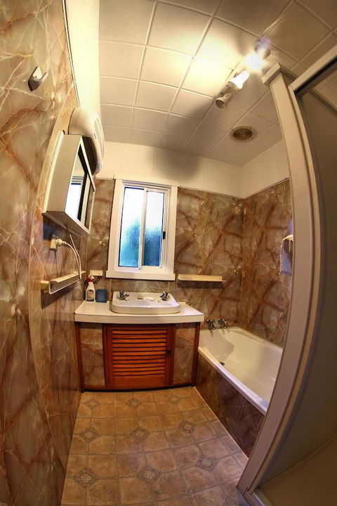 Maydena Chalet - Taree Accommodation 19